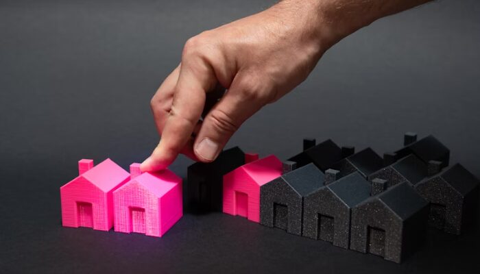 How to Evaluate a Property Before Auction: A Buyer’s Due Diligence Checklist